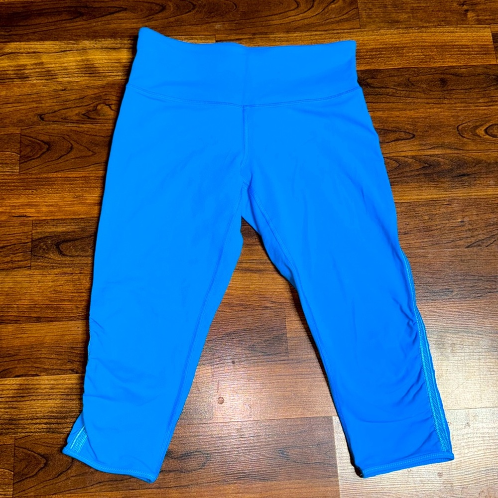 Lululemon Cropped Legging - Picture 1 of 4